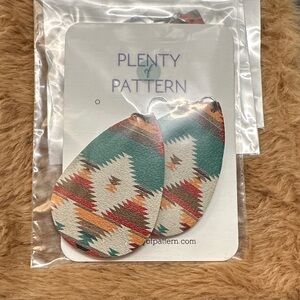 “BOUTIQUE” Plenty of Pattern- Colorful Teardrop Earrings